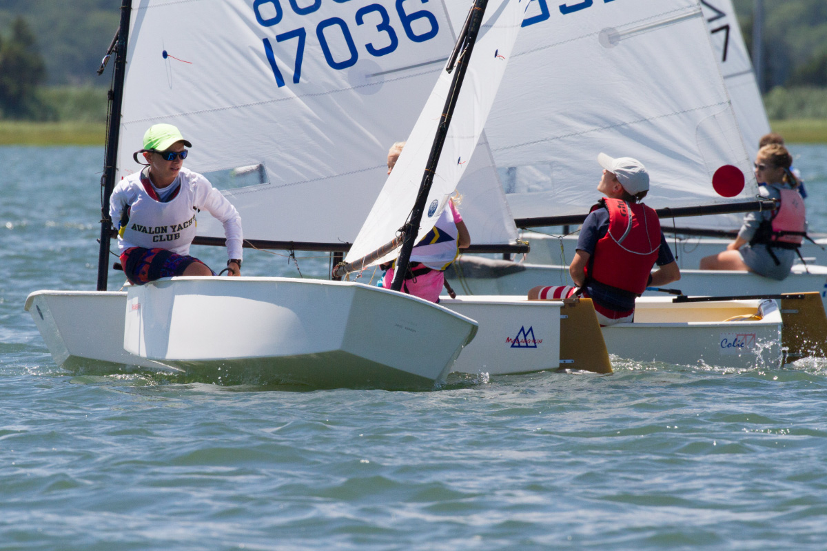 Youth-sailing-regatta-on-the-water-JUNIOR-SAILING-Avalon-Yacht-Club